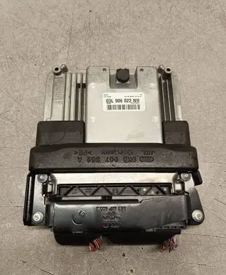 Audi Q5 SQ5 Engine control unit/module 03L906022NN 2608200918 35413066