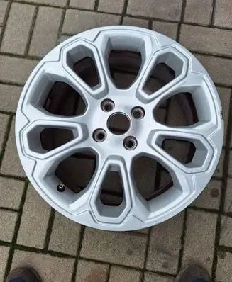 R17 alloy rim