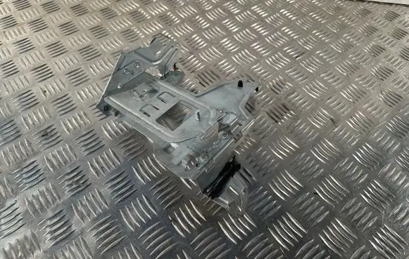 Mercedes-Benz E W213 Bracket in trunk/boot A2055451740