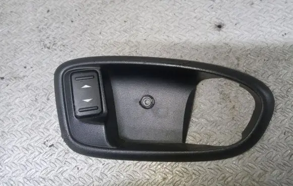 Ford Mondeo MK IV Electric window control switch 6M21U226A36