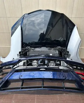 Lamborghini Urus Front bumper 4ML807103