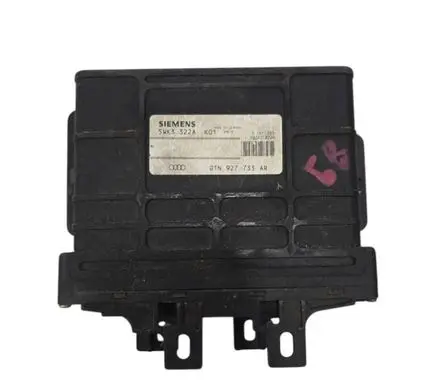 Volkswagen PASSAT B5 Gearbox control unit/module 01N927733CB 9709090261 5WK33208