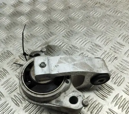 Peugeot 5008 II Engine mount bracket 9803703099