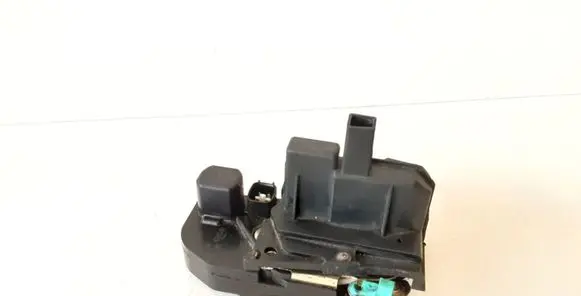 Jeep Grand Cherokee (WJ) Rear door lock