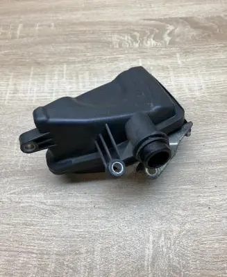 Intake resonator