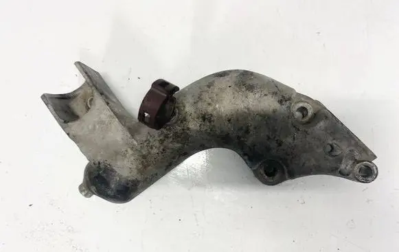 Peugeot 206 Engine mounting bracket 9634999680