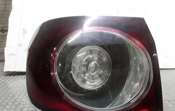 Volkswagen Golf Plus Rear/tail lights 5M0945095K