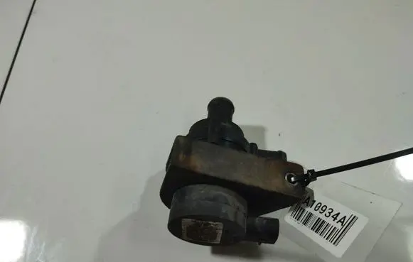 Volvo S40 Valve vacuum 309500000 3.095000.00