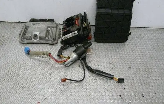Citroen Xsara Picasso Engine control unit/module 9653958980 9661135380 0281012466