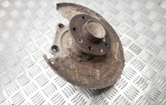 Opel Zafira A Rear wheel hub