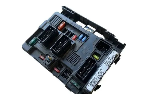 Peugeot Partner BSM Control unit U118470002J 9650618580 567785501