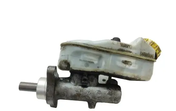 Volkswagen Transporter - Caravelle T5 Master brake cylinder 7H0611303B