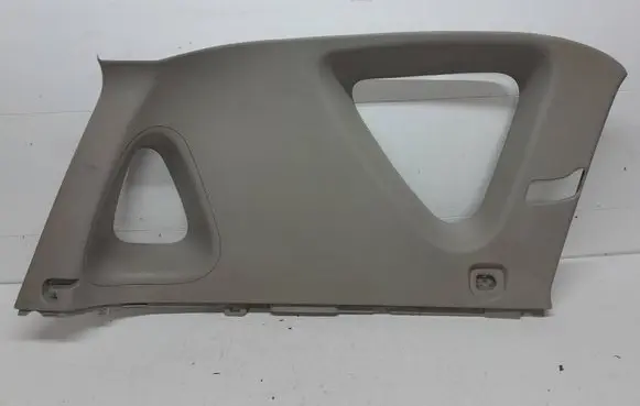 SsangYong Rexton (D)pillar trim (top) 7741008000