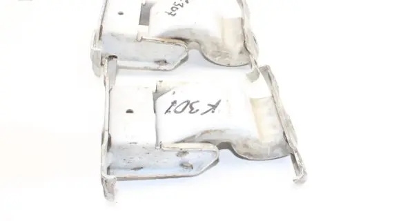 Opel Vivaro Rear door hinge set 