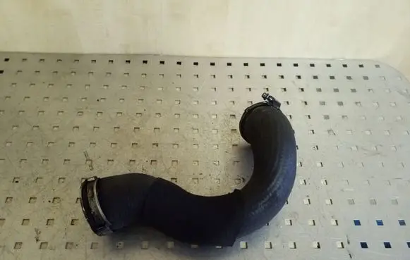 Peugeot 5008 Intercooler hose/pipe