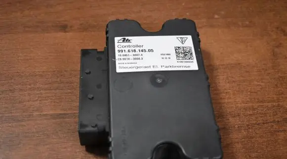 Porsche Boxster 982 Trunk lid opening control unit 99161814505