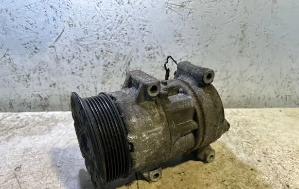 Toyota Avensis T270 Air conditioning (A/C) compressor (pump) GE4472601258 5SE12C