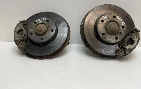 BMW 3 E36 Brake discs and calipers set 