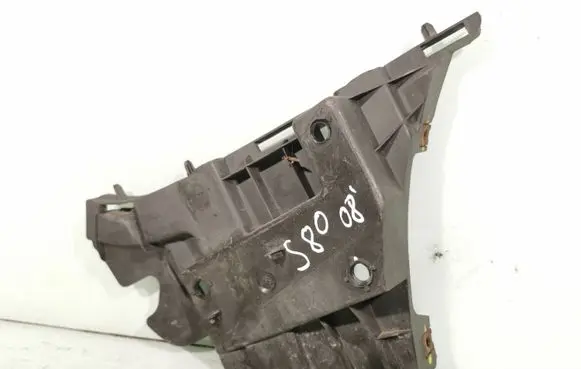 Volvo S80 Front bumper mounting bracket 31265345