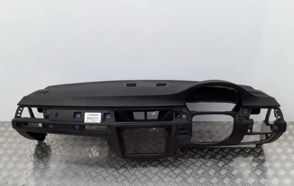BMW 3 E92 E93 Dashboard 7155776