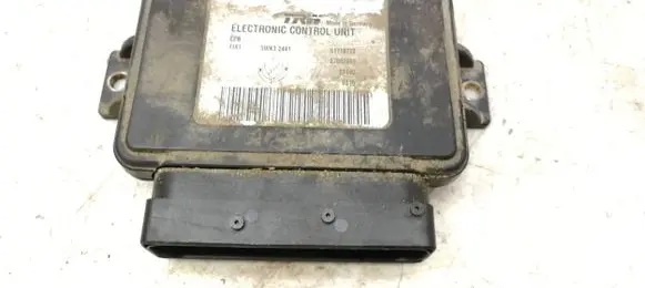 Lancia Thesis Hand brake control module 51718720 87062007 5WK32441