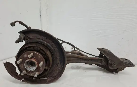 Subaru Outback Rear wheel hub spindle/knuckle 