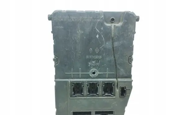 Renault Scenic II - Grand scenic II Gateway control module 