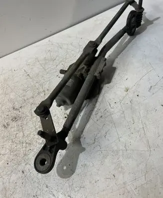 BMW X5 E70 Front wiper linkage and motor 7200536 6157N 405155