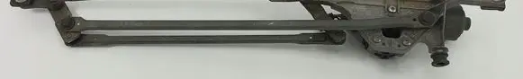 Ford Focus Front wiper linkage and motor 4M5117504AC