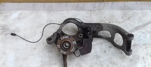 Peugeot 407 Front wheel hub spindle knuckle