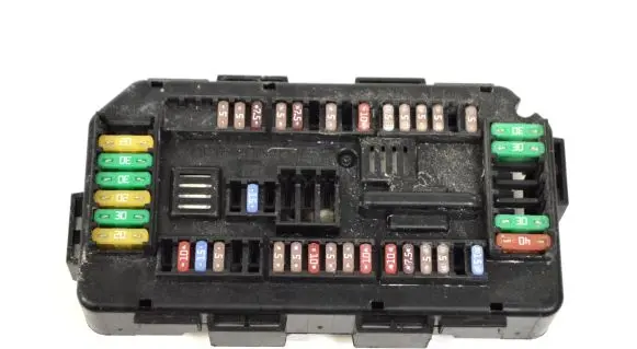 BMW 2 F22 F23 Fuse box set 9389068