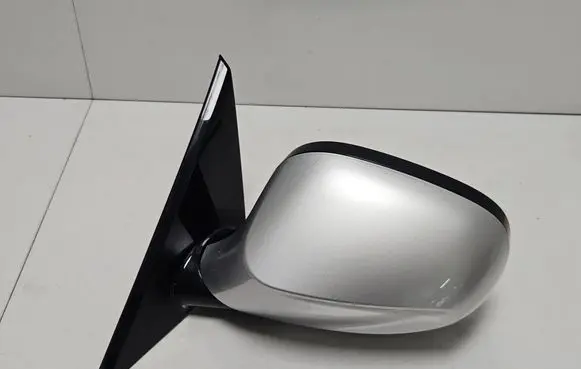 BMW 1 E82 E88 Front door electric wing mirror 7208145 E1021017