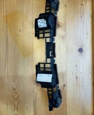 Opel Astra H Front bumper cross member 13225772 495048501