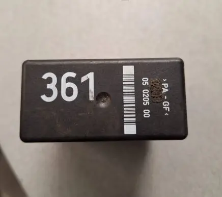 Volkswagen Golf IV Other relay 4A0907440 05020500