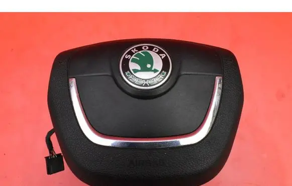 Skoda Octavia Mk2 (1Z) Steering wheel airbag 1Z0880201AK