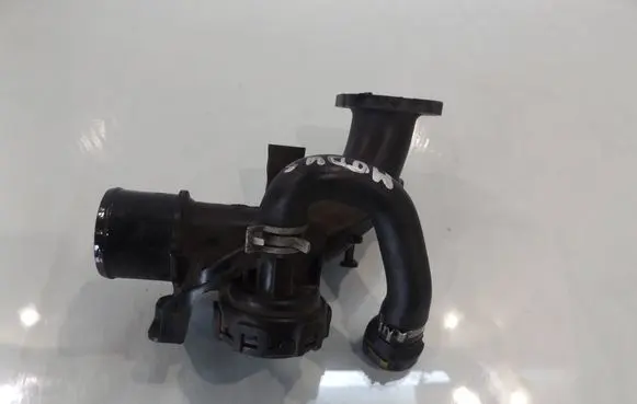 Renault Modus Breather/breather pipe/hose 8200323338