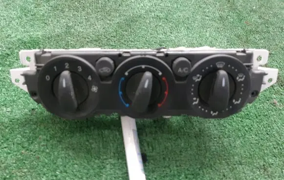 Ford C-MAX I Climate control unit 7M5T19980AB
