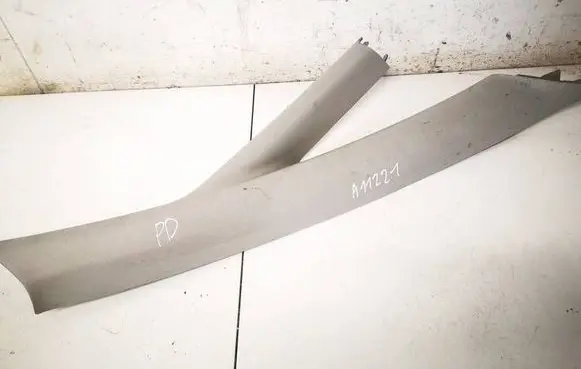 Toyota Corolla Verso E121 (C) pillar trim 