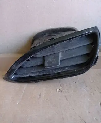 Chevrolet Volt II Dashboard side air vent grill/cover trim 22981057