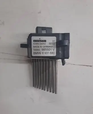 BMW 5 E39 Heater blower motor/fan resistor 6931680