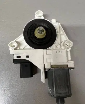 Dodge Journey Front door window regulator motor 962581100 4589152AA