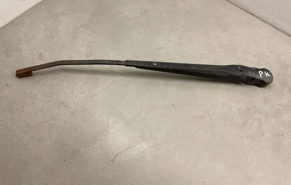 Ford Explorer Wiper trim