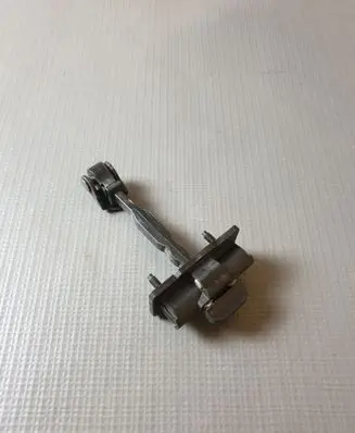 Opel Mokka B Front door check strap stopper 
