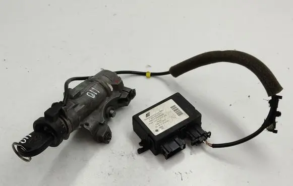 Seat Alhambra (Mk1) Ignition lock 7M3953257