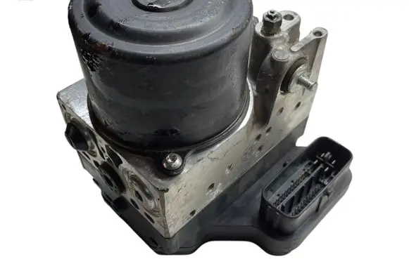 Toyota RAV 4 (XA30) ABS Pump 4454053240 8954153110 1338008650