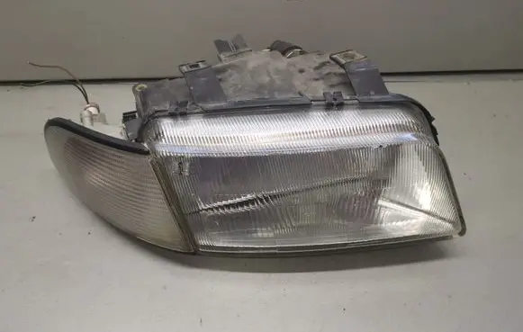 Audi A4 S4 B5 8D Headlight/headlamp