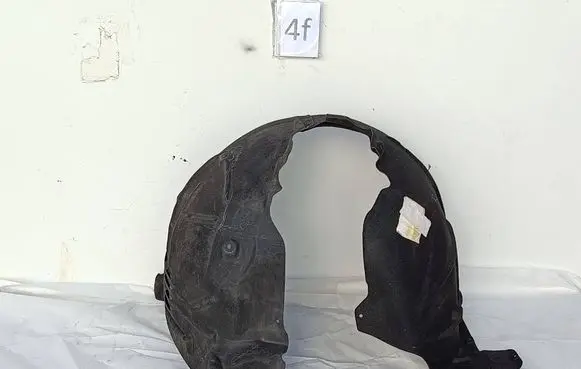 Audi A6 S6 C8 4K Front arch 4K0821172R