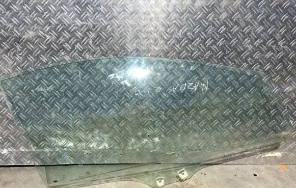 Mazda 2 Front door window glass four-door