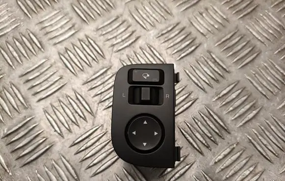 Hyundai IONIQ 6 Wing mirror switch 93530KL701