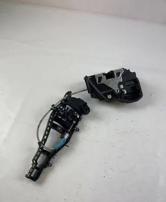 BMW 4 F36 Gran coupe Rear door lock A053702 7202150